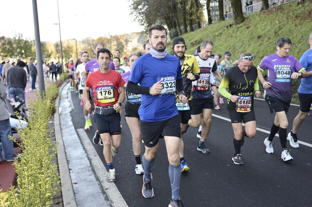 En imágenes: Ilusión y concentración en la salida de la Behobía- San Sebastían