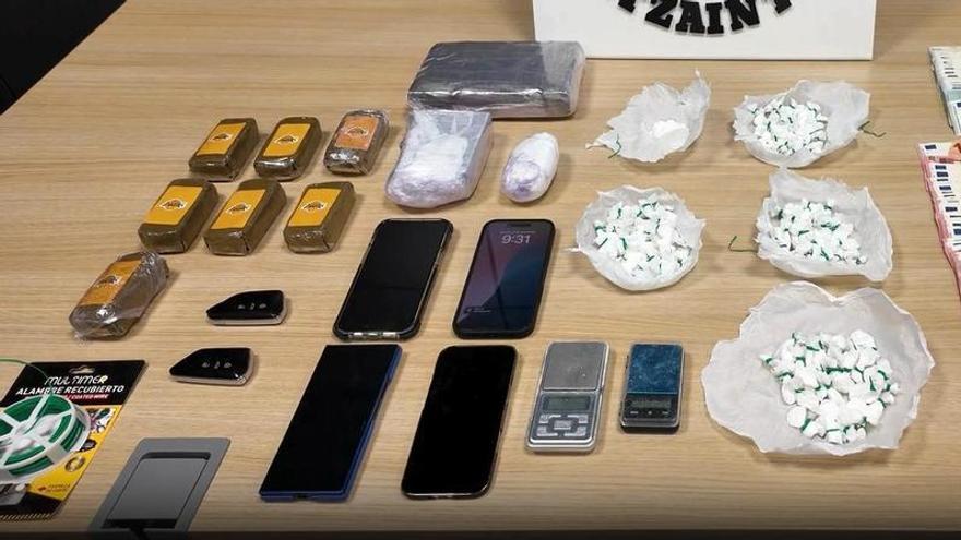 Detenido el responsable de dos bares de Getxo y una camarera por vender droga en los locales