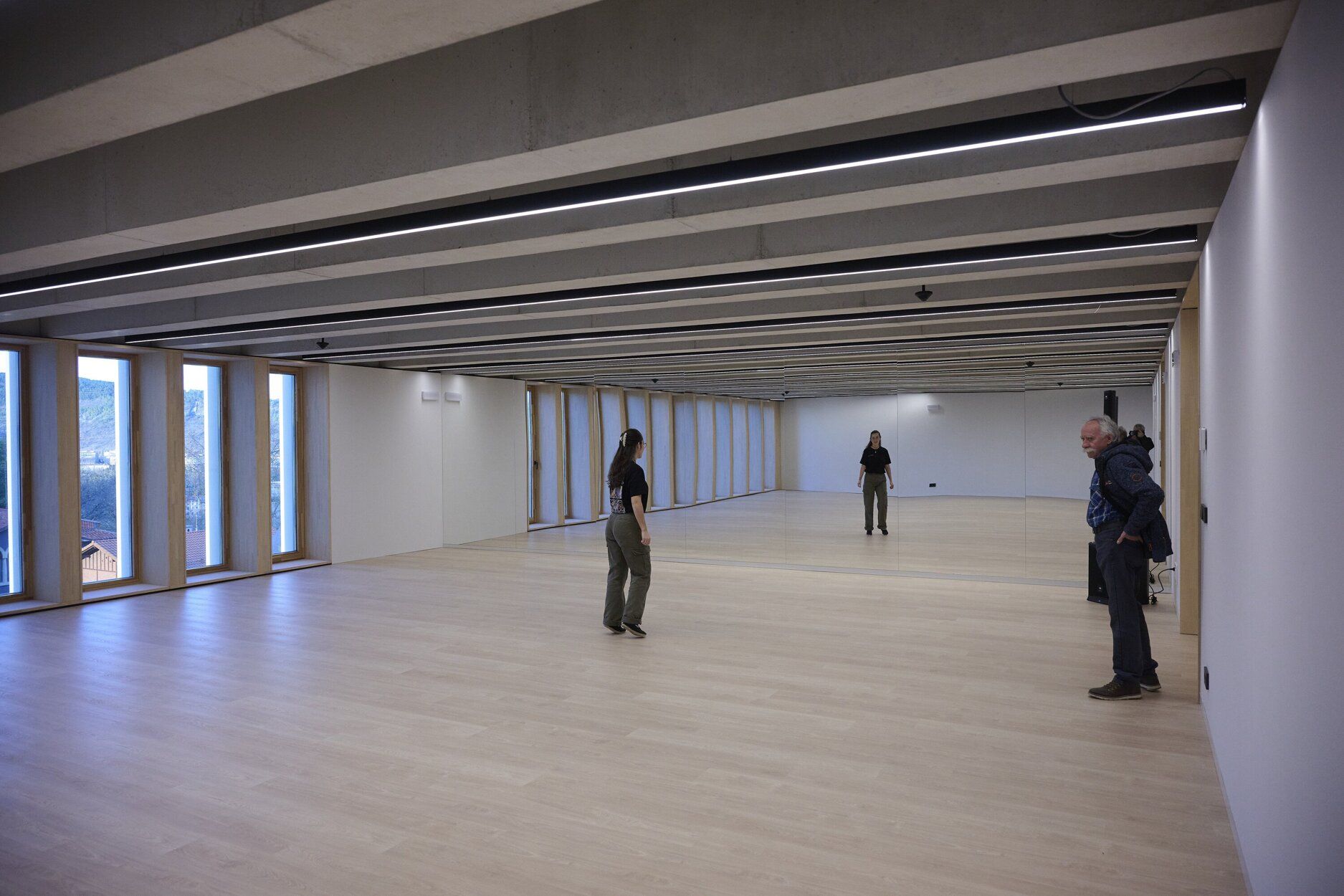 Imágenes de la inauguración del Civivox Pompelo