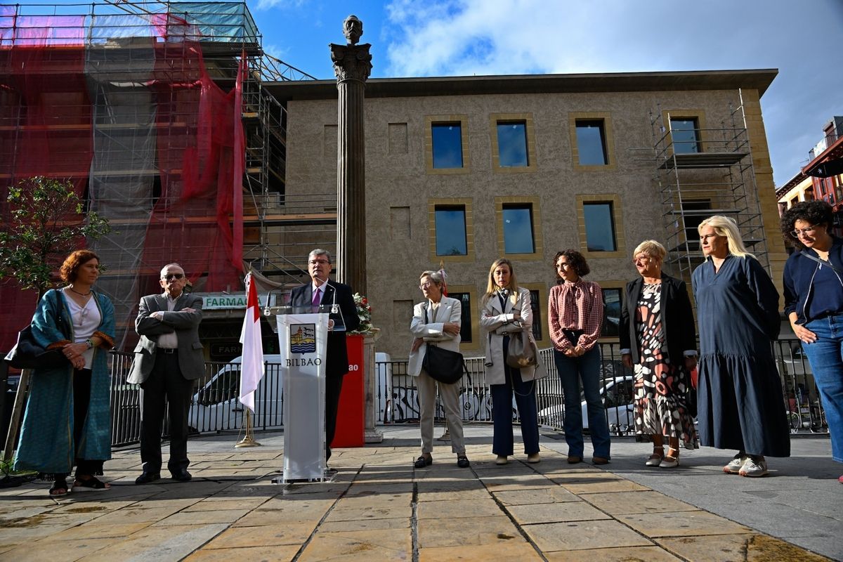 Bilbao recuerda en el homenaje a Unamuno su defensa de "la libertad y la dignidad humana"
