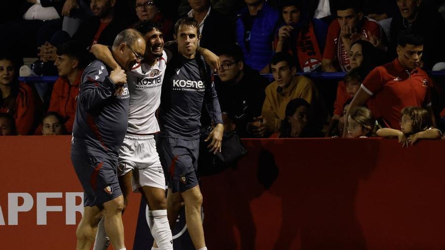 Sant Jordi- Osasuna | Iker Benito sufre un traumatismo en su rodilla derecha