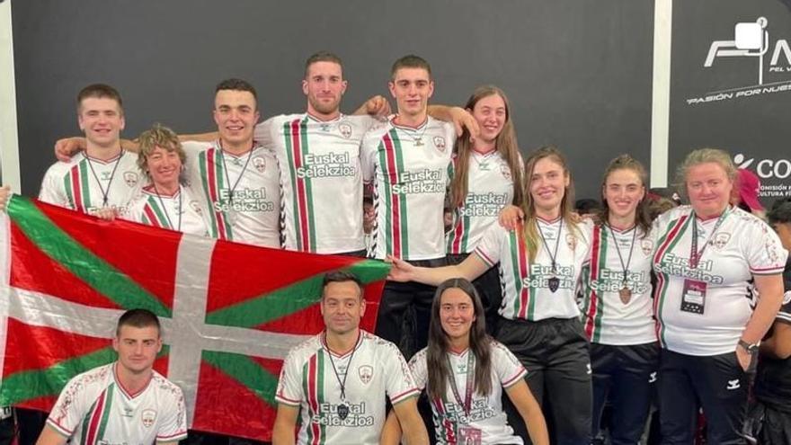 Euskal Selekzioa gana dos medallas en el Mundial de frontball
