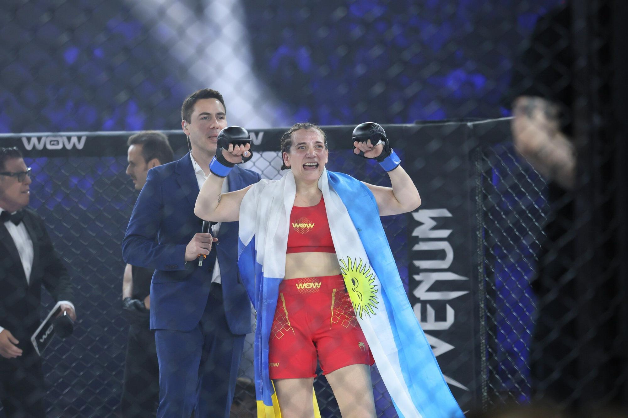 En imágenes: El Buesa se rinde al MMA con Topuria como estrella