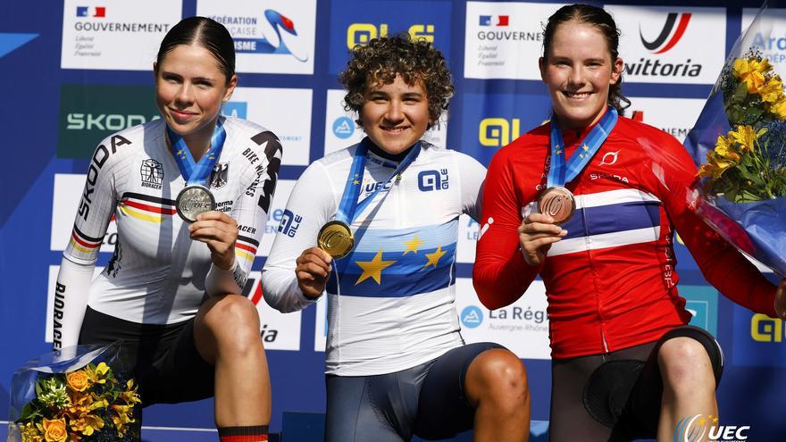 Paula Ostiz sigue haciendo historia: de nuevo Campeona de Europa júnior contrarreloj