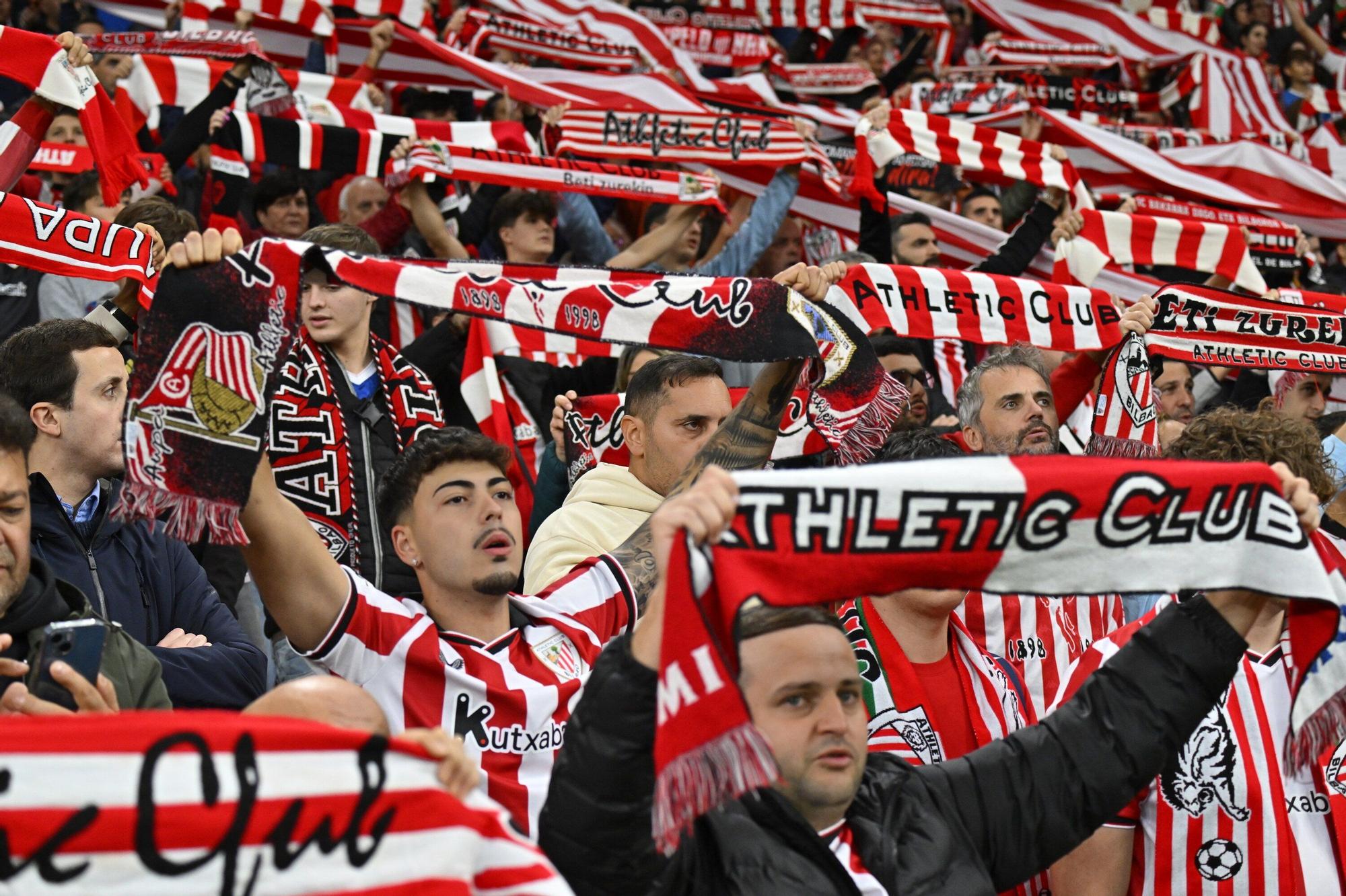 En imágenes: búscate en nuestra galería de la grada del Athletic-Getafe