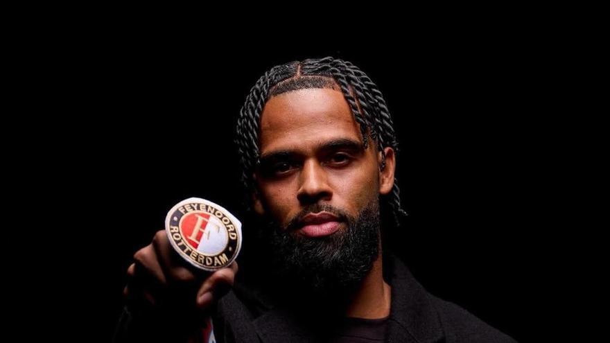 Jeremiah St. Juste, que estuvo en la órbita de Osasuna, vuelve al Feyenoord