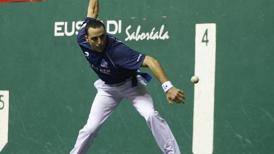 Irujo-Barriola y Artola-Albisu buscan el punto que les acerque a semifinales