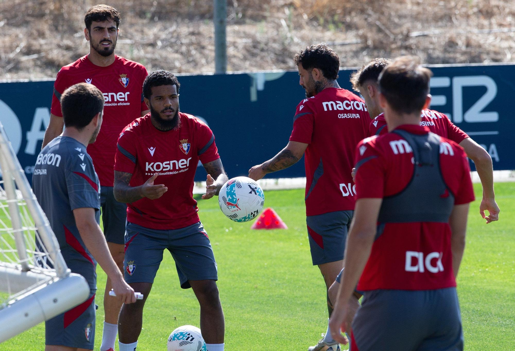 Fotos del entrenamiento de Osasuna en Tajonar del lunes 4 de agosto