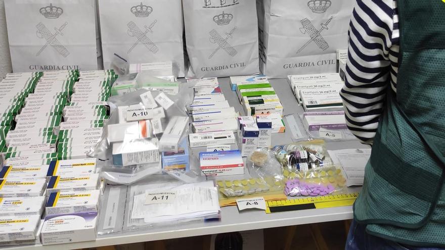 Detenidas 22 personas por vender ilegalmente medicamentos por Internet