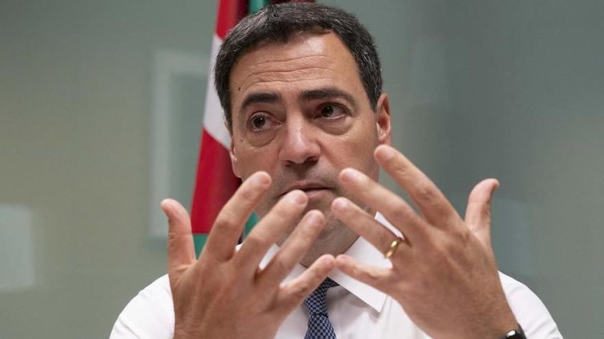 “Bildu tiene que ponerse el casco y promover la construcción de vivienda allí donde gobierna”