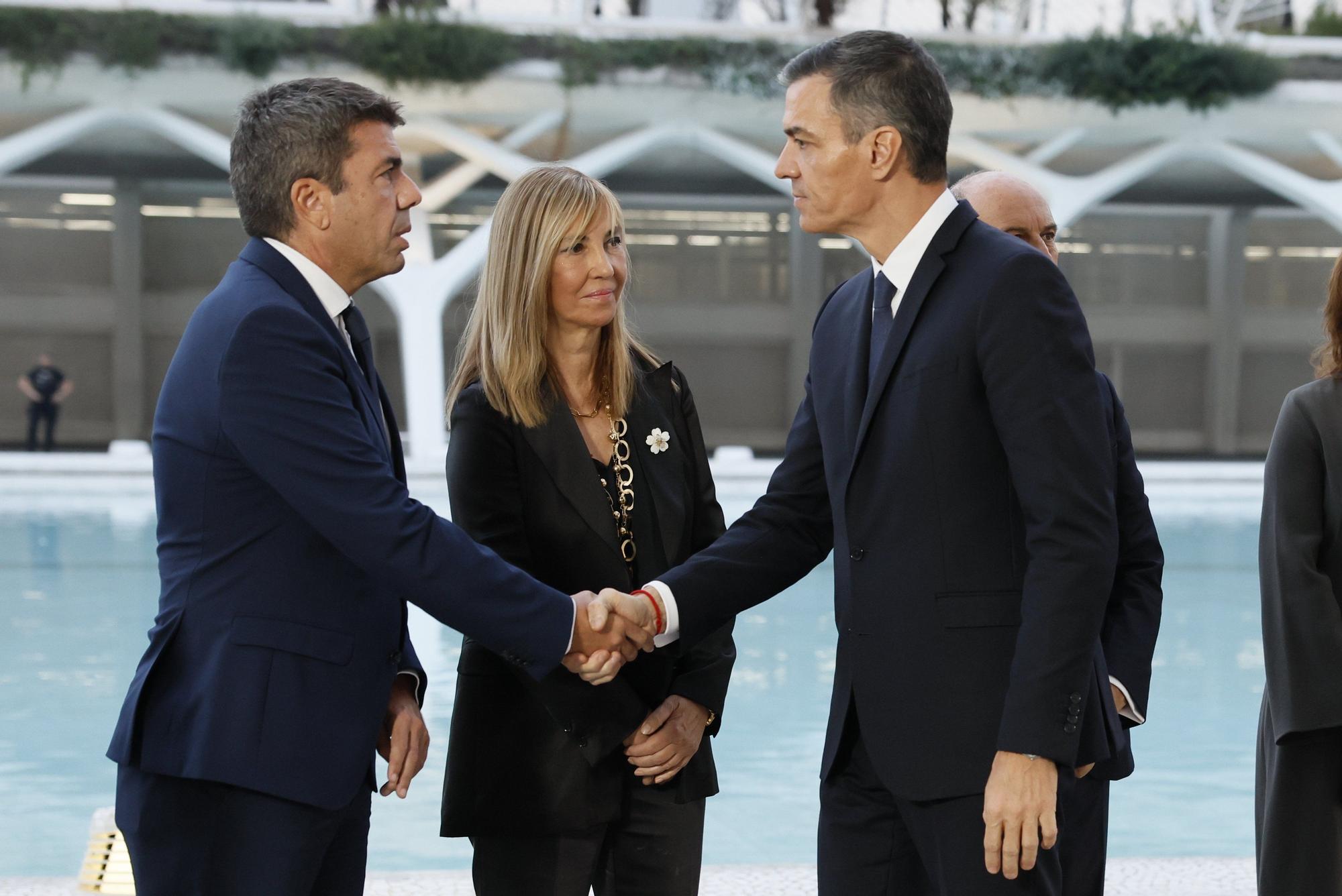 Comienzan a llegar los asistentes al funeral de Estado para las víctimas de la dana