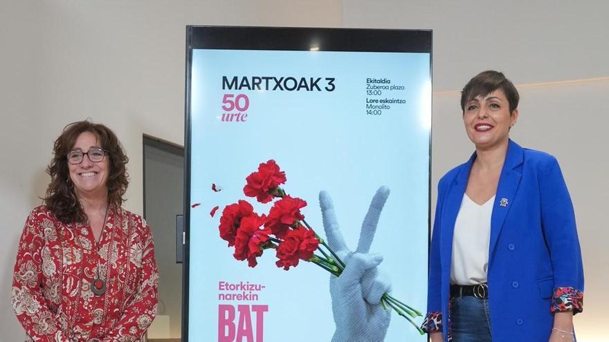 EH Bildu inaugura una exposición de carteles históricos del 3 de Marzo