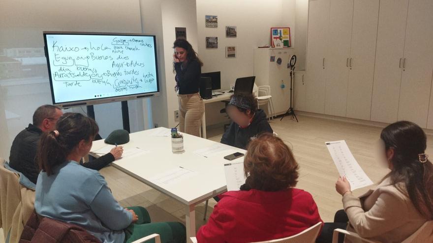 Conectar con la comunidad a través del euskera