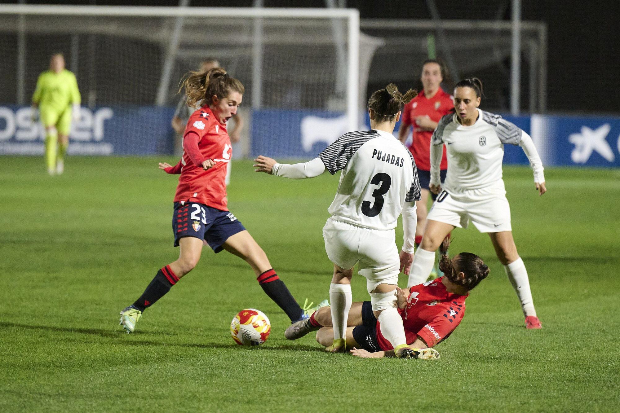 Fotos del Osasuna Femenino-Badalona de Copa de la Reina