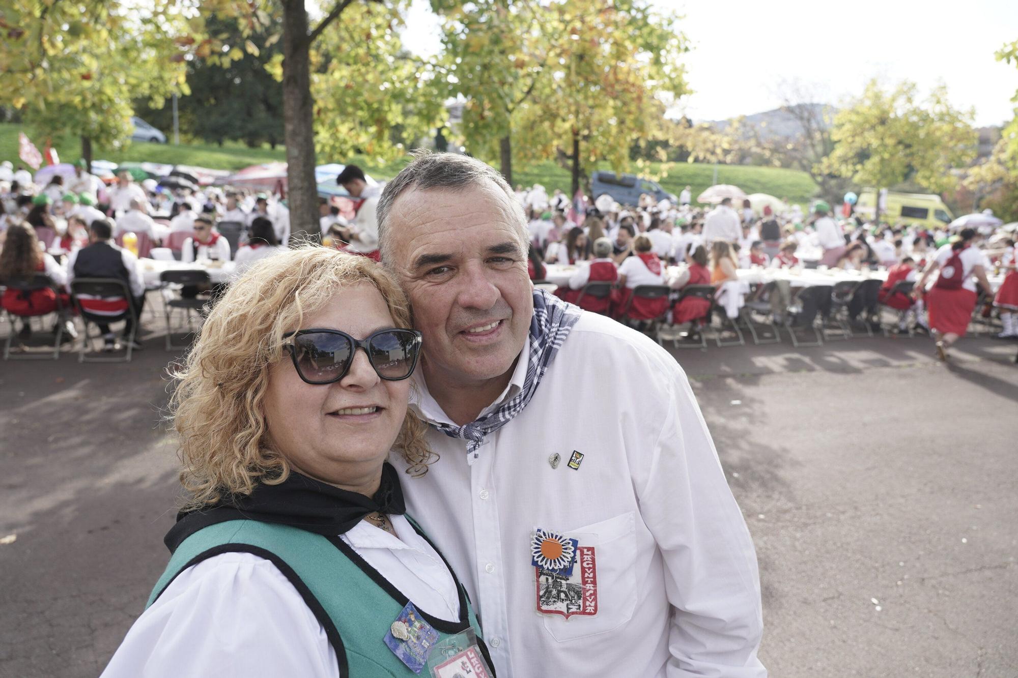 Más de 3.600 personas en la comida de cuadrillas de Basauri: “Es es indescriptible, se nos está yendo de las manos”