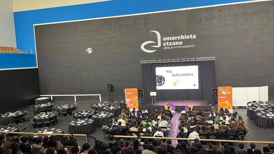 503 jóvenes participan en el programa I’m Bizi 2025 en Amorebieta-Etxano