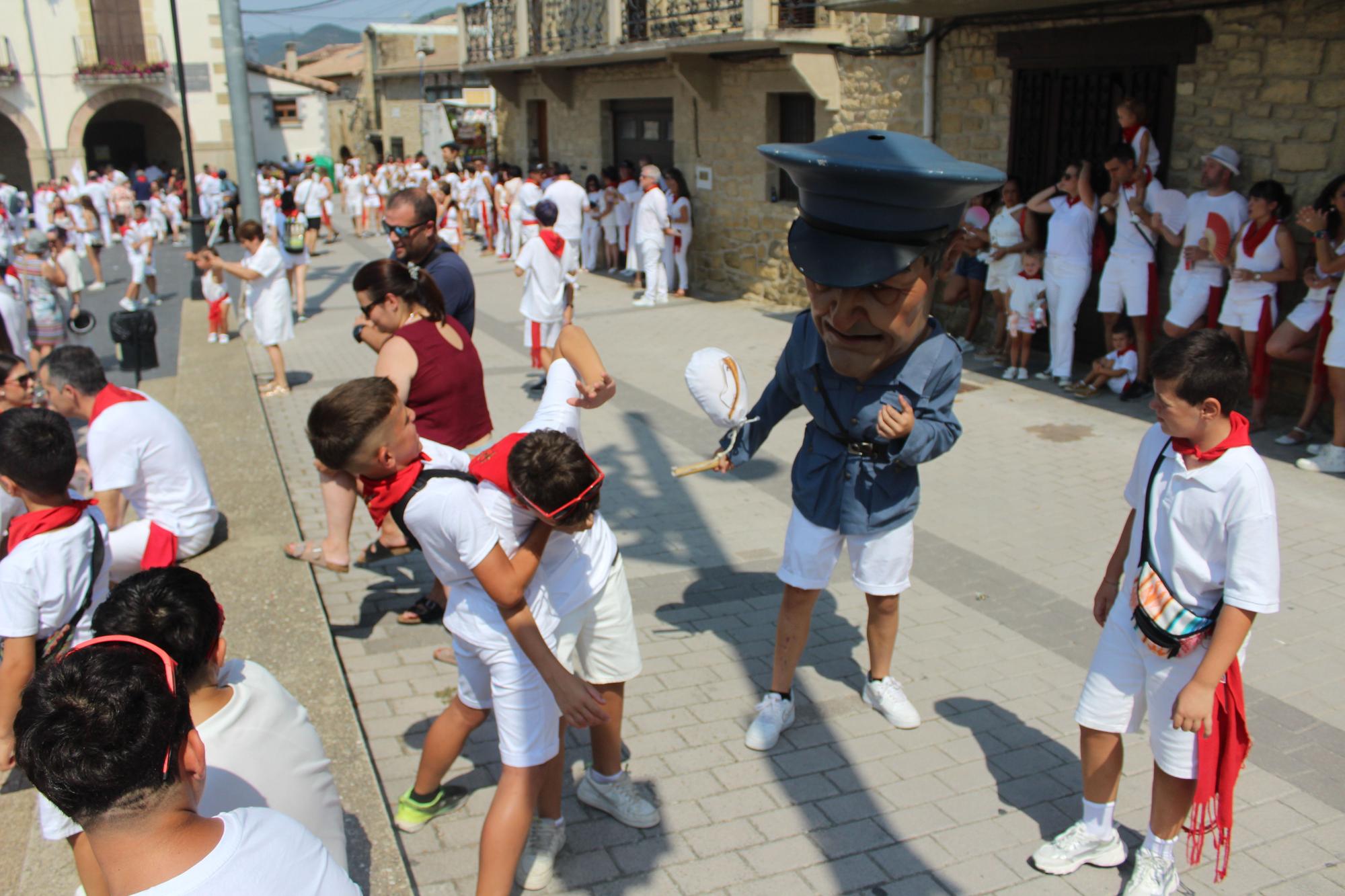 Fotos del inicio de las fiestas de Aibar