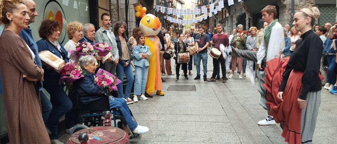 Relevo en el sector comercial de Hernani