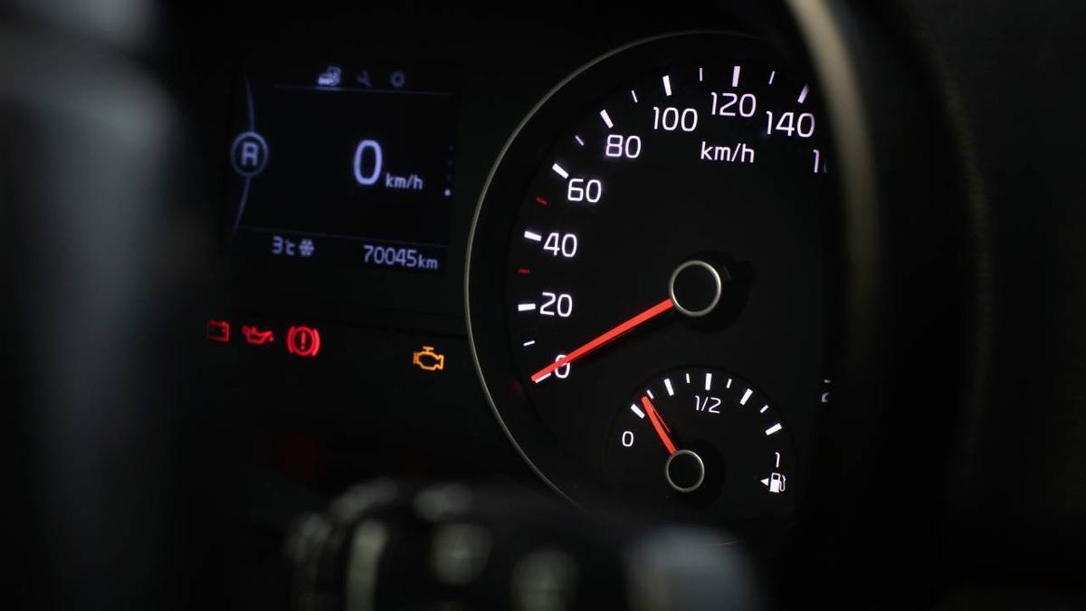Por qué la velocidad que marca el coche y la del GPS no coinciden