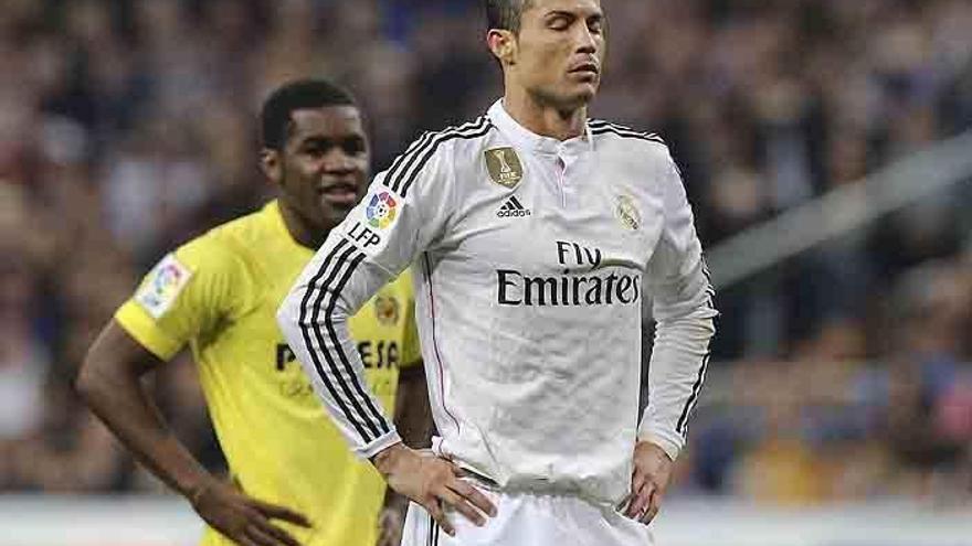 El Madrid cede terreno