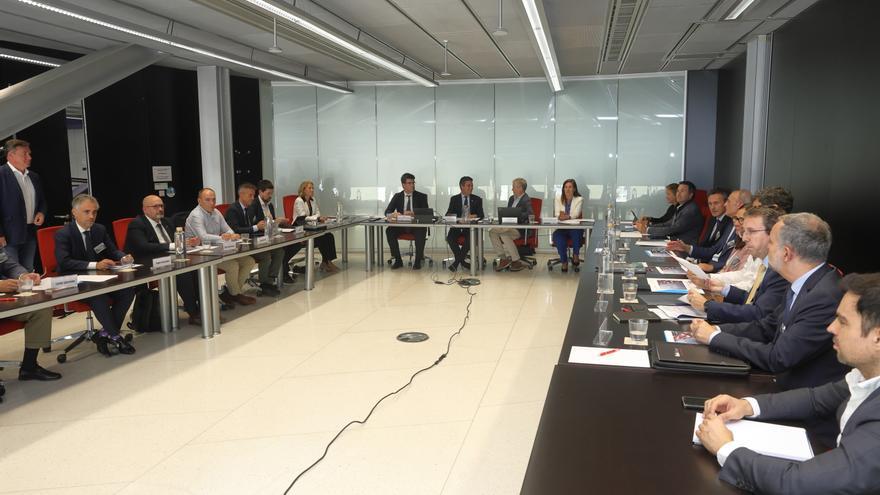 La incertidumbre por los aranceles amenaza con frenar inversiones en máquina-herramienta en 2026