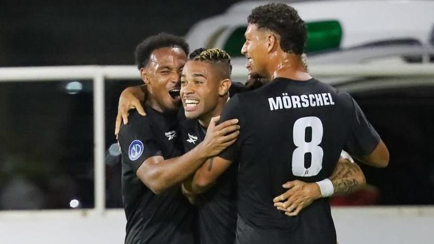 Mariano vuelve en racha del Caribe