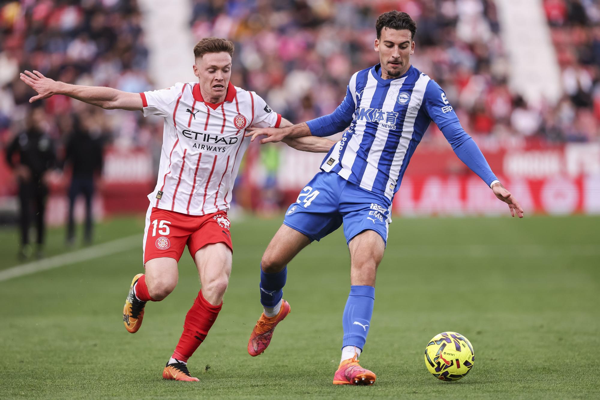 En imágenes: Todas las fotos del Girona FC - Alavés en el estadio Montilivi