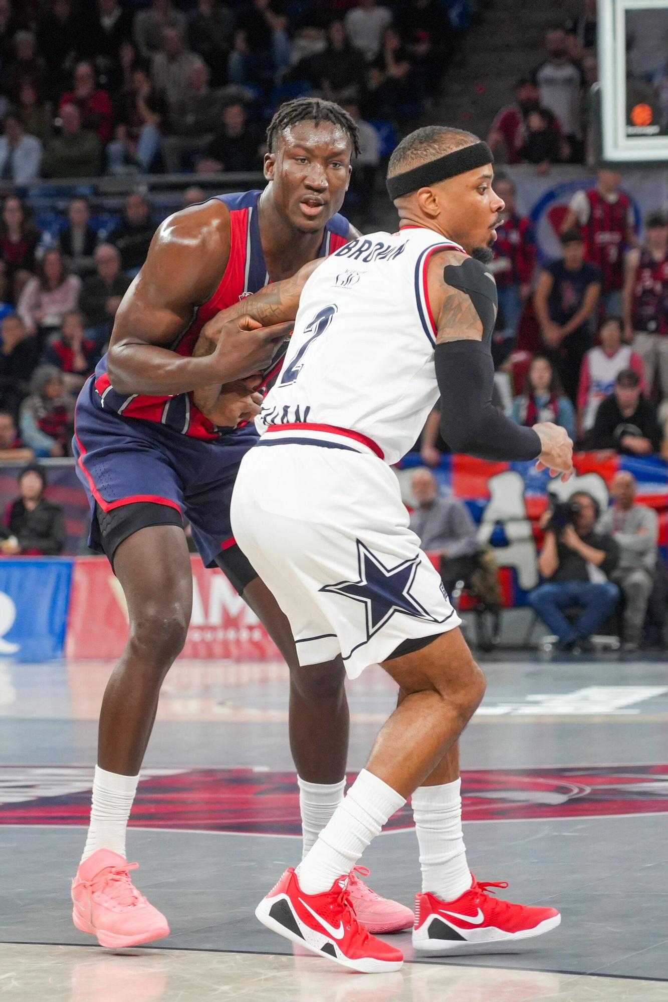 En imágenes: Baskonia se impone a Armani Milan con solvencia