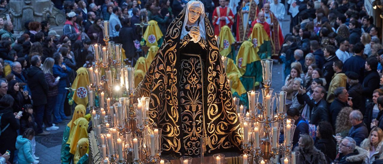 Vídeo de la Procesión del Santo Entierro en Pamplona