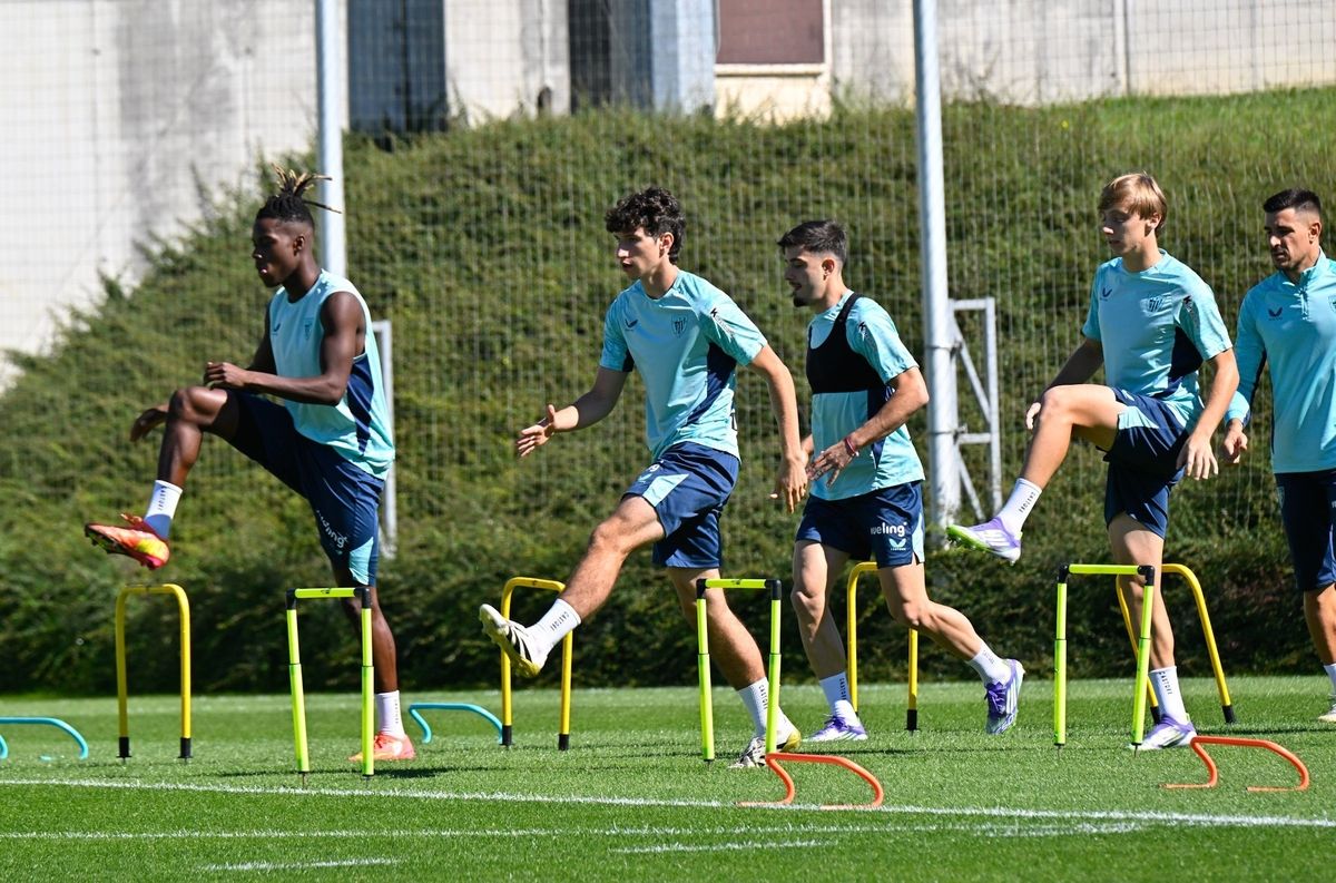 Entrenamiento del Athletic tras el partido ante el Borussia