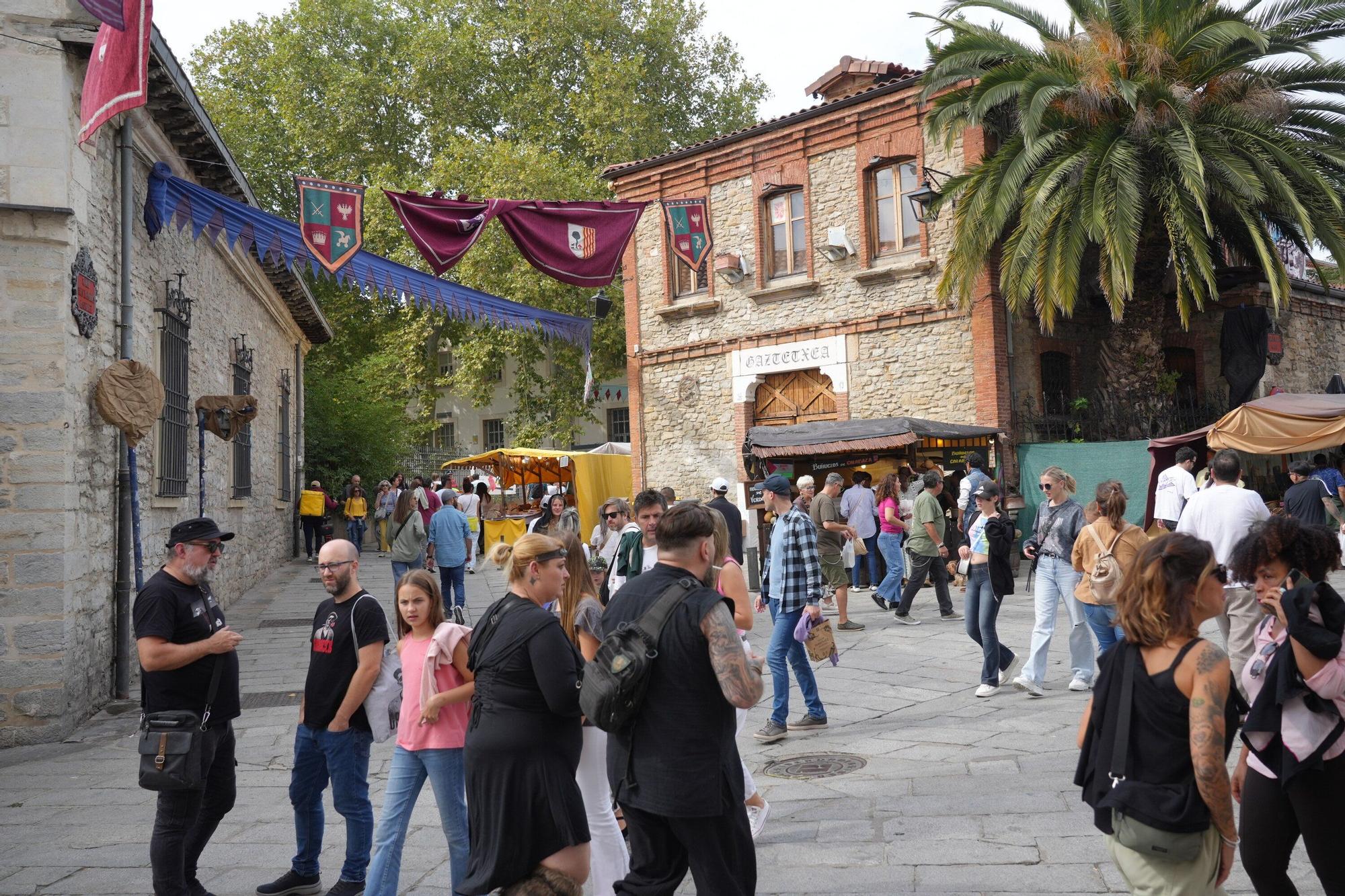 En imágenes: Domingo, último día del mercado medieval de Vitoria-Gasteiz