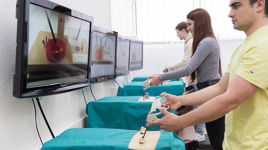 Sanidad cierra la puerta al euskera como un mérito en el MIR para arraigar a los médicos formados en Euskadi