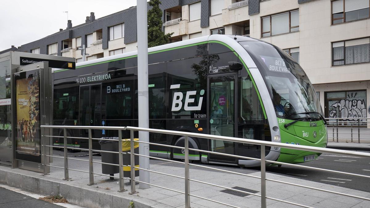 Bus eléctrico de Vitoria (BEI).