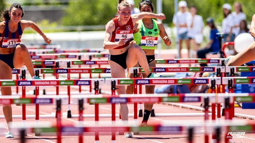 Laura Banko bate su récord absoluto de Álava en los 60 metros vallas