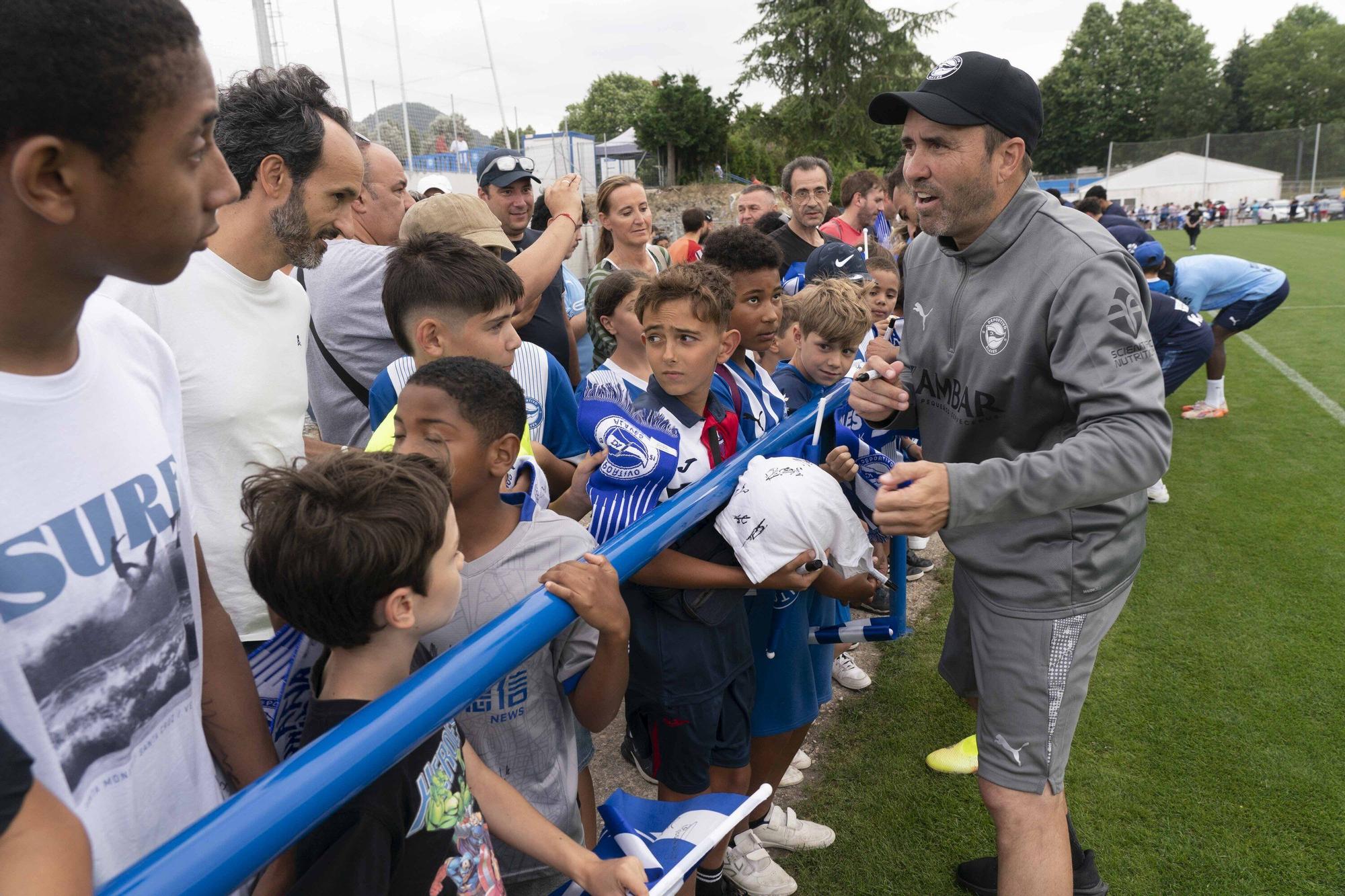 En imágenes: Una afición entregada al Alavés
