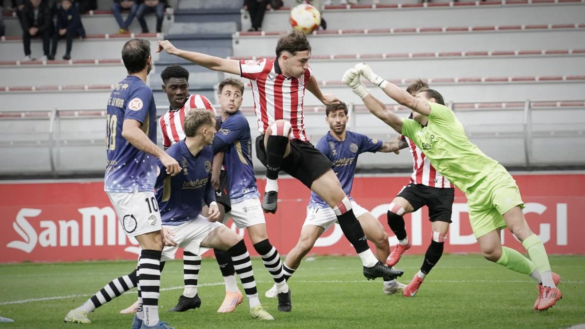 El Bilbao Athletic sigue sin ganar.