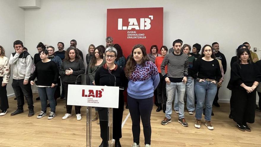 LAB abandona la Mesa de segregación por "la improvisación, la unilateralidad y no haber tratado medidas reales"