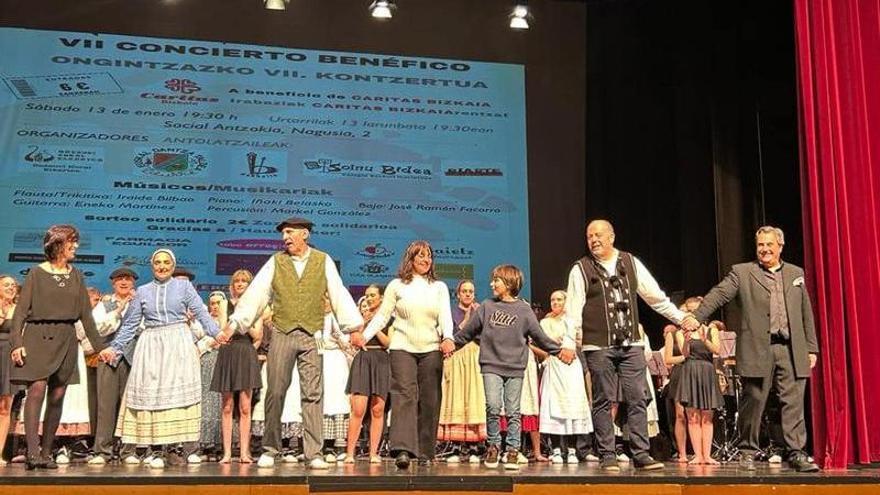 La cultura y el comercio de Basauri ofrecen su arte y su corazón solidario para ayudar a Laia