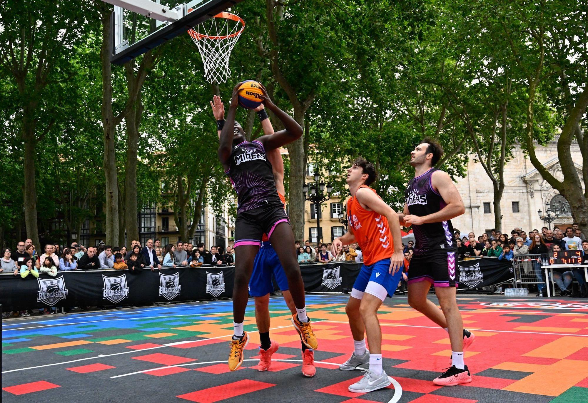 En imágenes: Bilbao se sube al carro del baloncesto 3x3