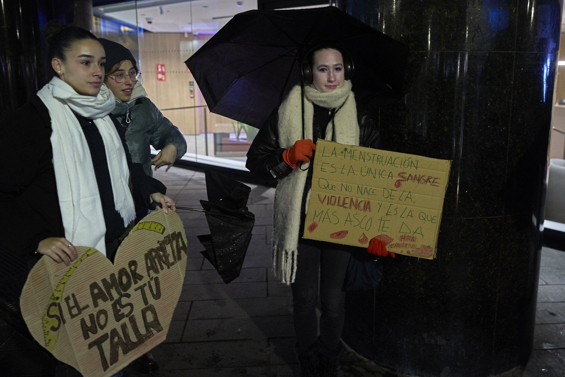 Imágenes de la manifestación del movimiento feminista de este 25N