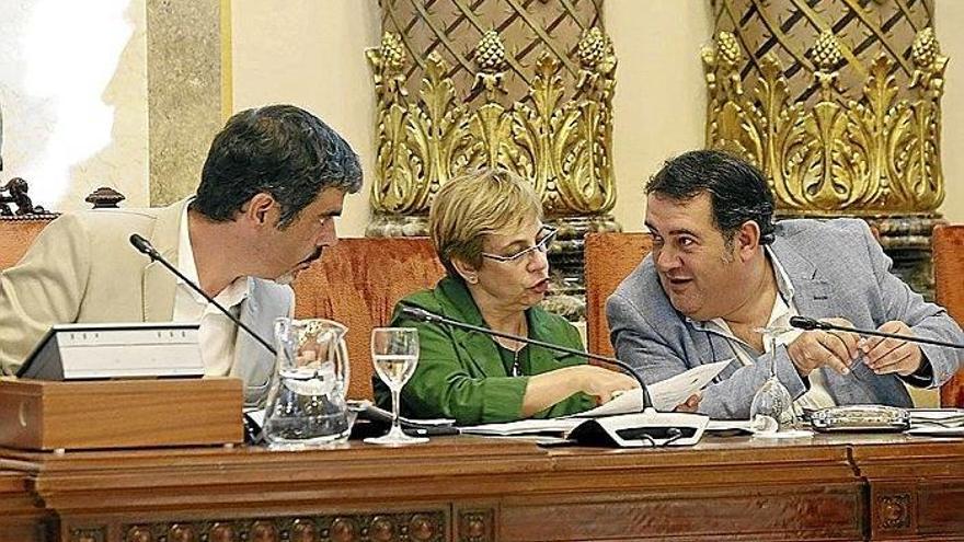 Costas se plantea negar  el permiso para retirar  las piedras de Ondarreta