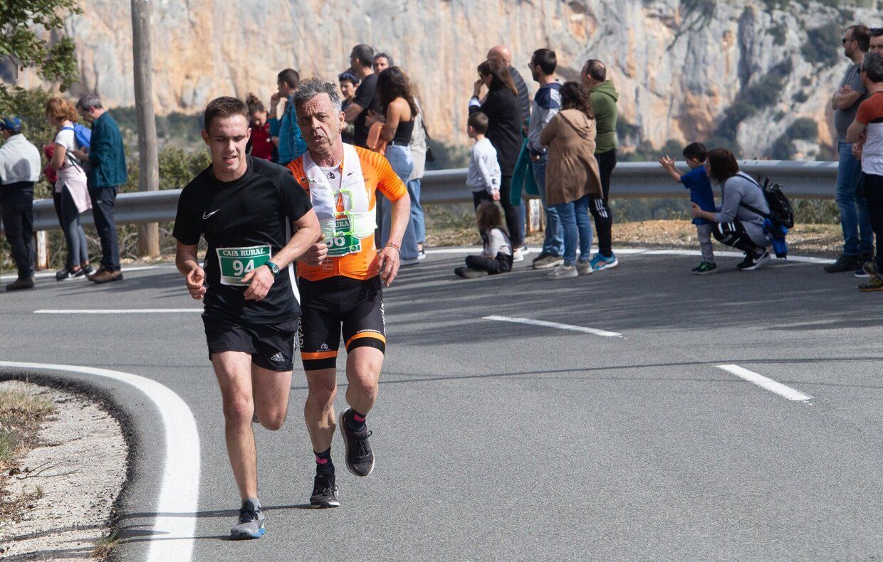 El calor no puede con el Cross de Etxauri