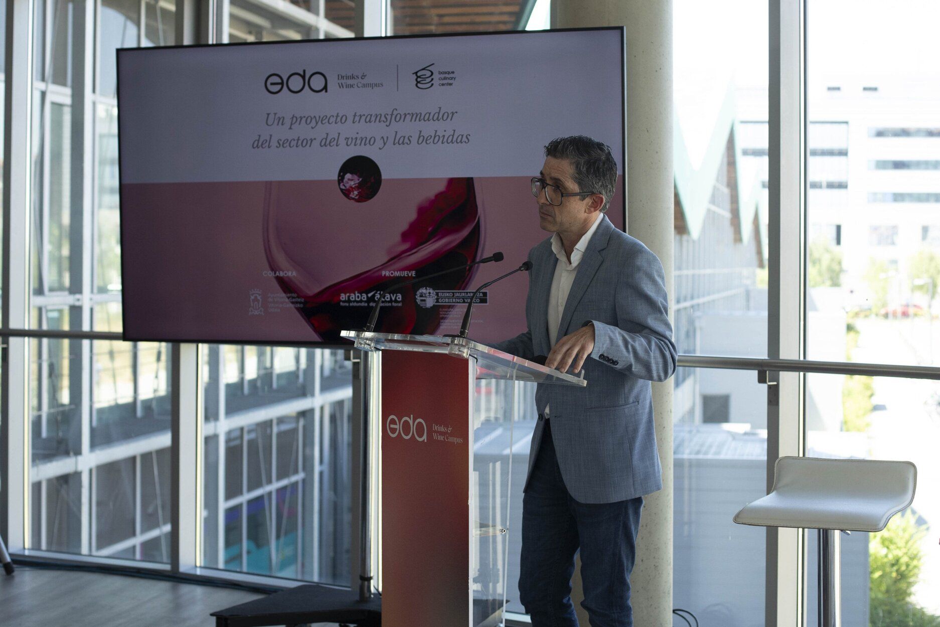 En imágenes: Así se han presentando las novedades del campus del vino de Álava