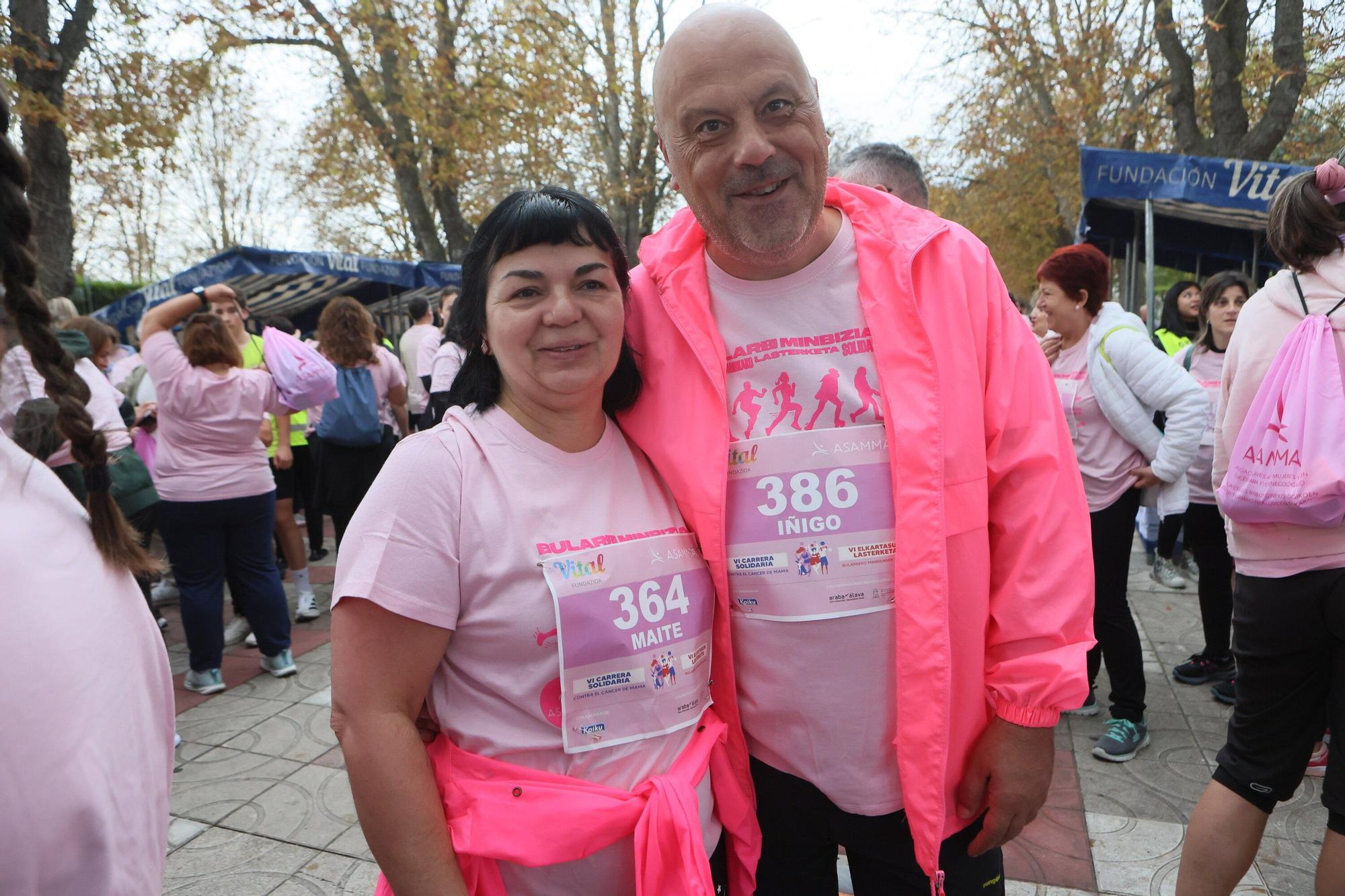 En imágenes: Vitoria se vuelca con la VI Carrera Solidaria contra el Cáncer de Mama