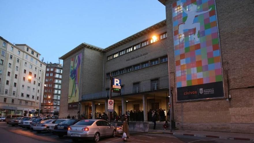 El género en la televisión, cine y publicidad, a análisis en un curso