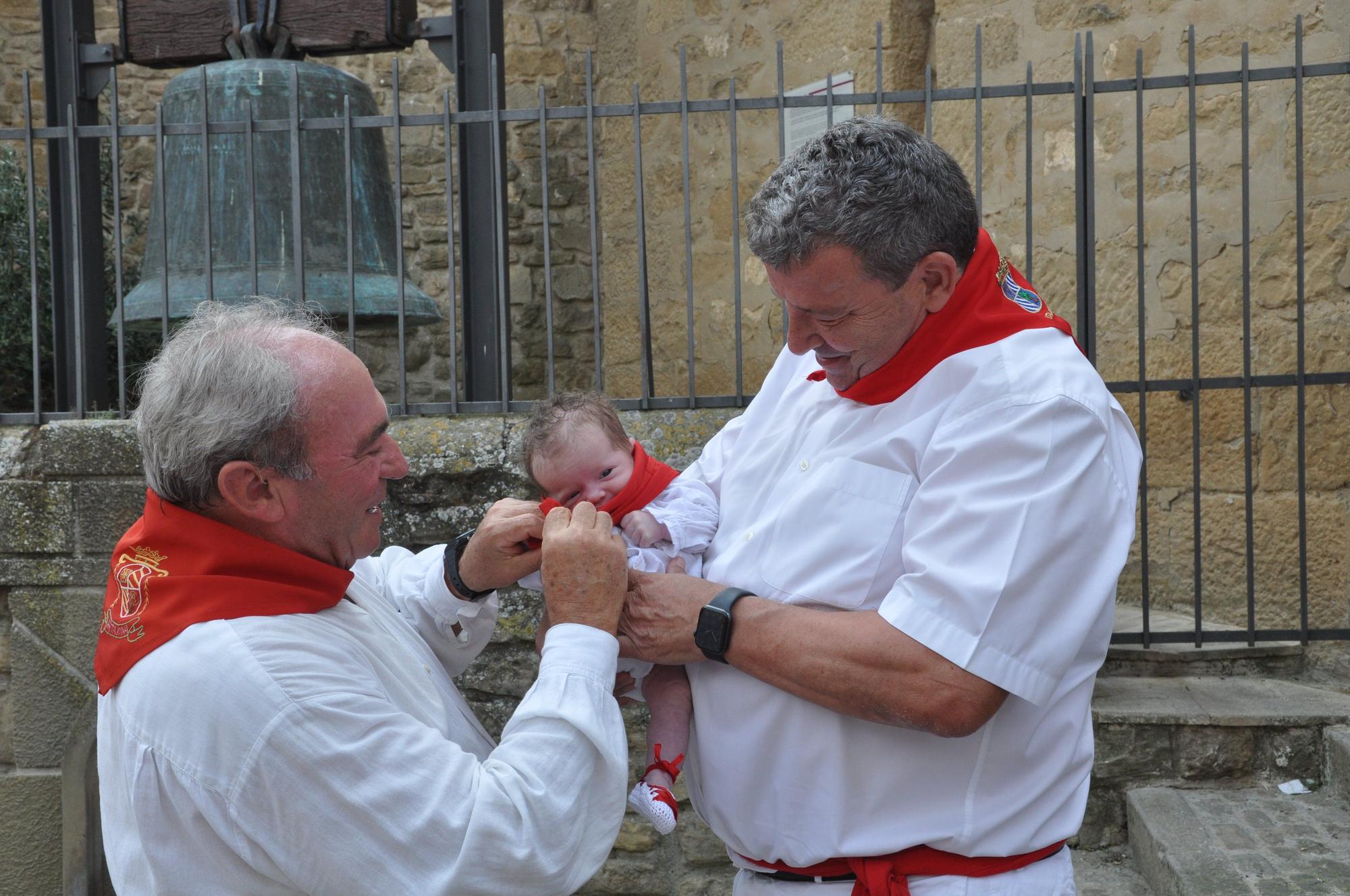 Fotos del cohete de fiestas de Artajona 2025