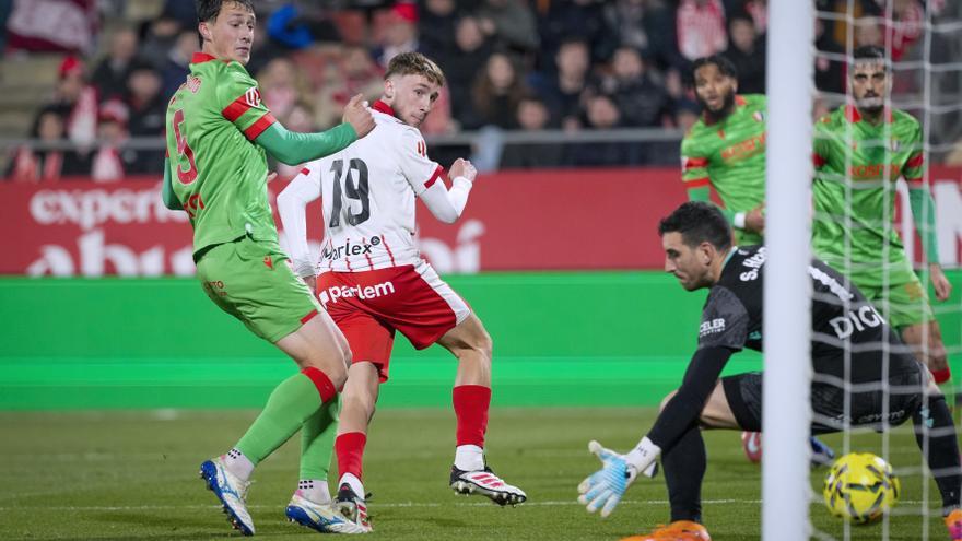 Fotos del Girona-Osasuna en Montilivi