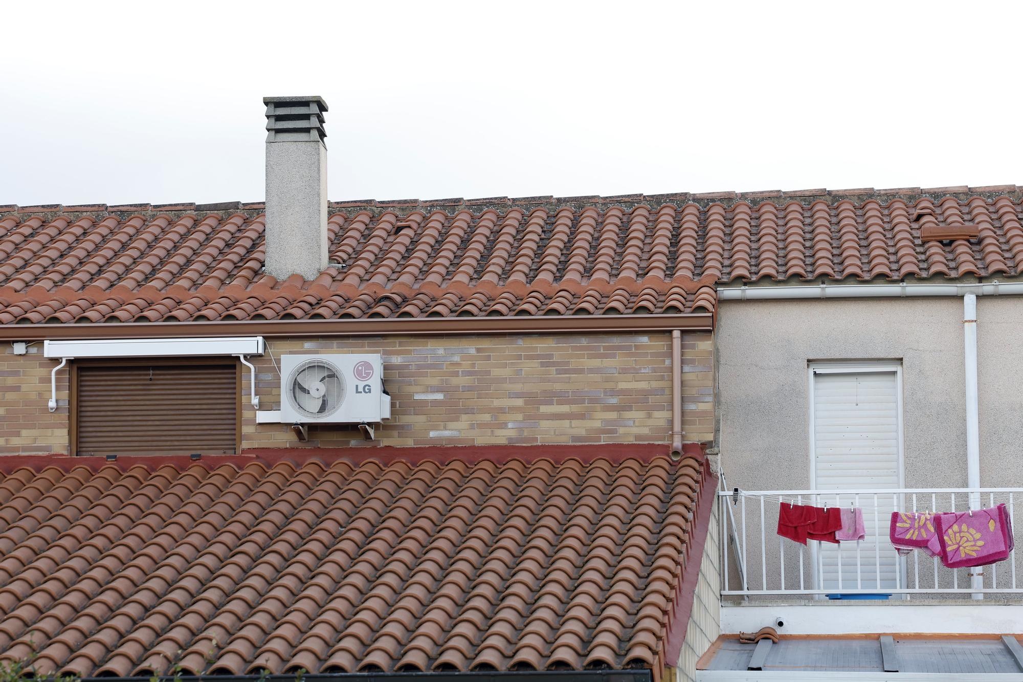 Fotos de la llegada de Santos Cerdán a Milagro tras su salida de la cárcel