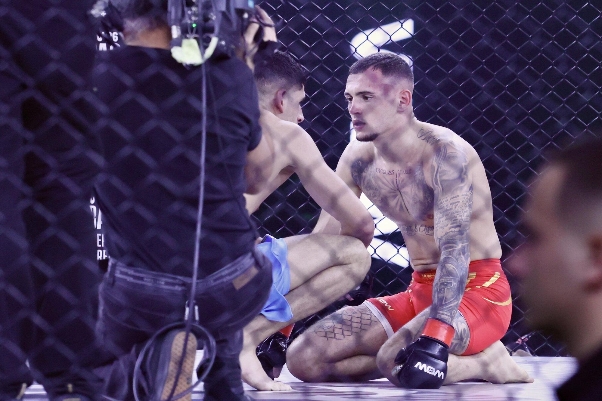 En imágenes: El Buesa se rinde al MMA con Topuria como estrella