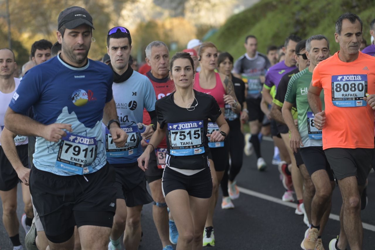 Ilusión y concentración en la salida de la Behobia-San Sebastián